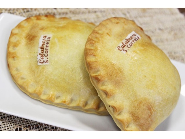 Calzone de Calabresa 