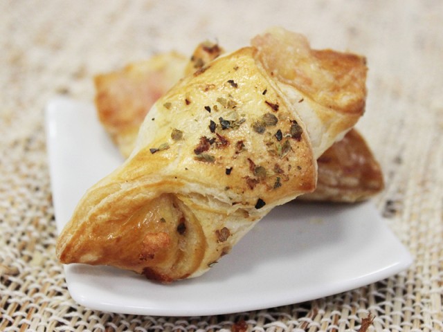 Mini Folheado Presunto e Queijo 25un